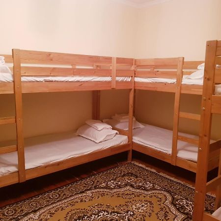 Hostel 888 الماتي المظهر الخارجي الصورة