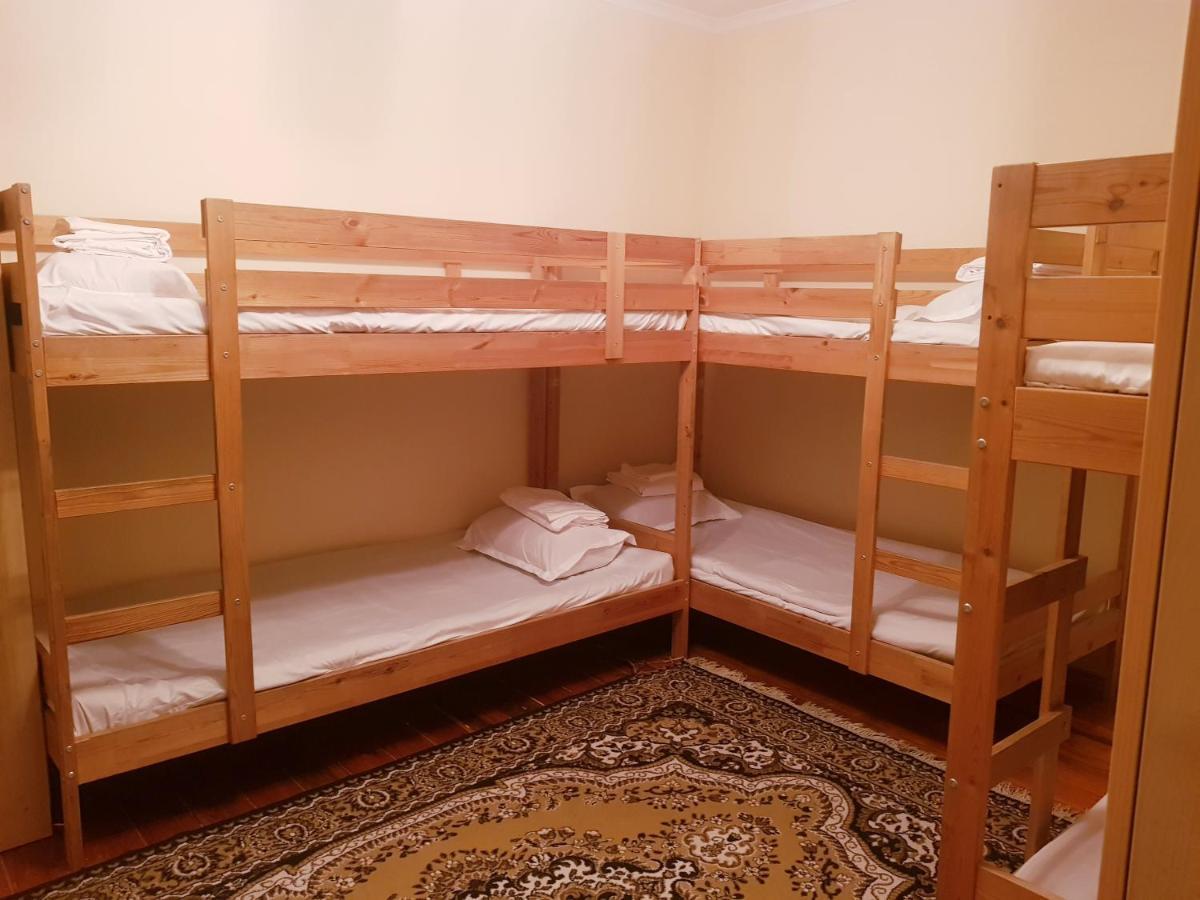 Hostel 888 الماتي المظهر الخارجي الصورة